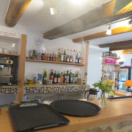 Auberge De La Petite Casserole Revest-des-Brousses Buitenkant foto