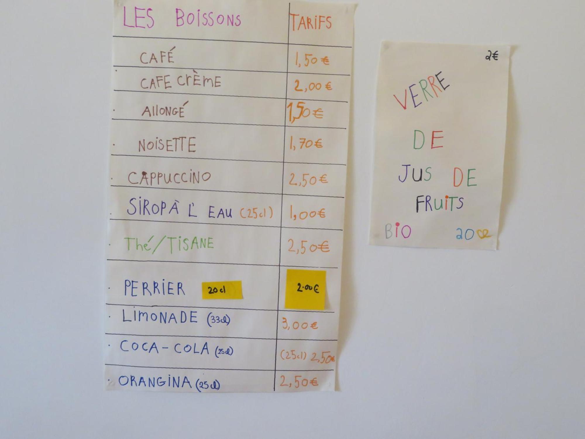 Auberge De La Petite Casserole Revest-des-Brousses Buitenkant foto